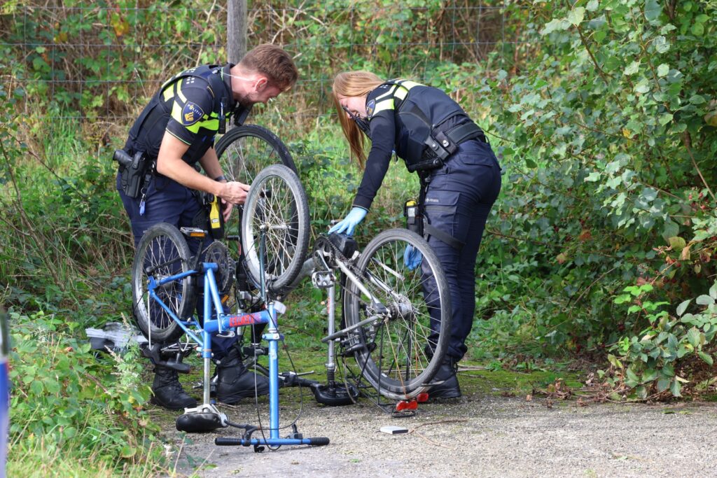 Twee Mannen Aangehouden In Bosjes Langs A2 112Brabant