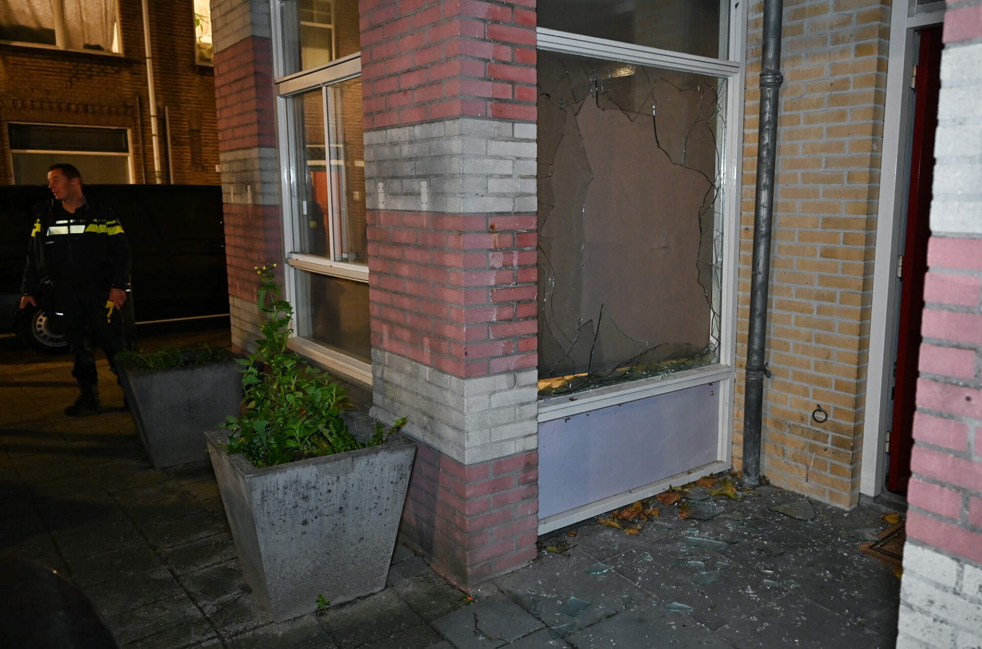 Explosief Veroorzaakt Schade Aan Woning Brabant