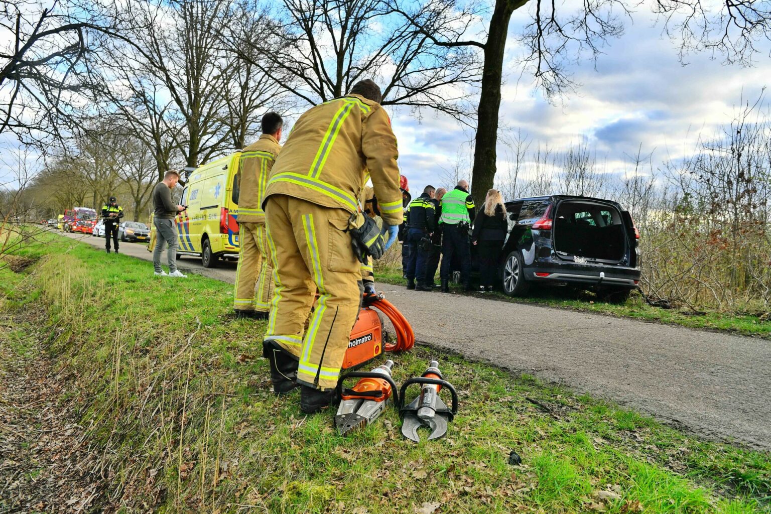 Automobilist Ernstig Gewond Na Botsing Tegen Boom 112Brabant