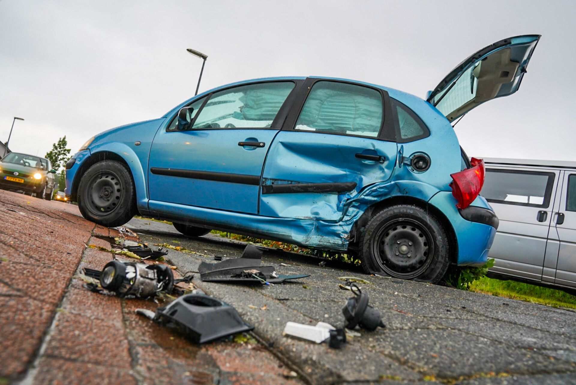 Flinke schade na ongeluk in Veldhoven