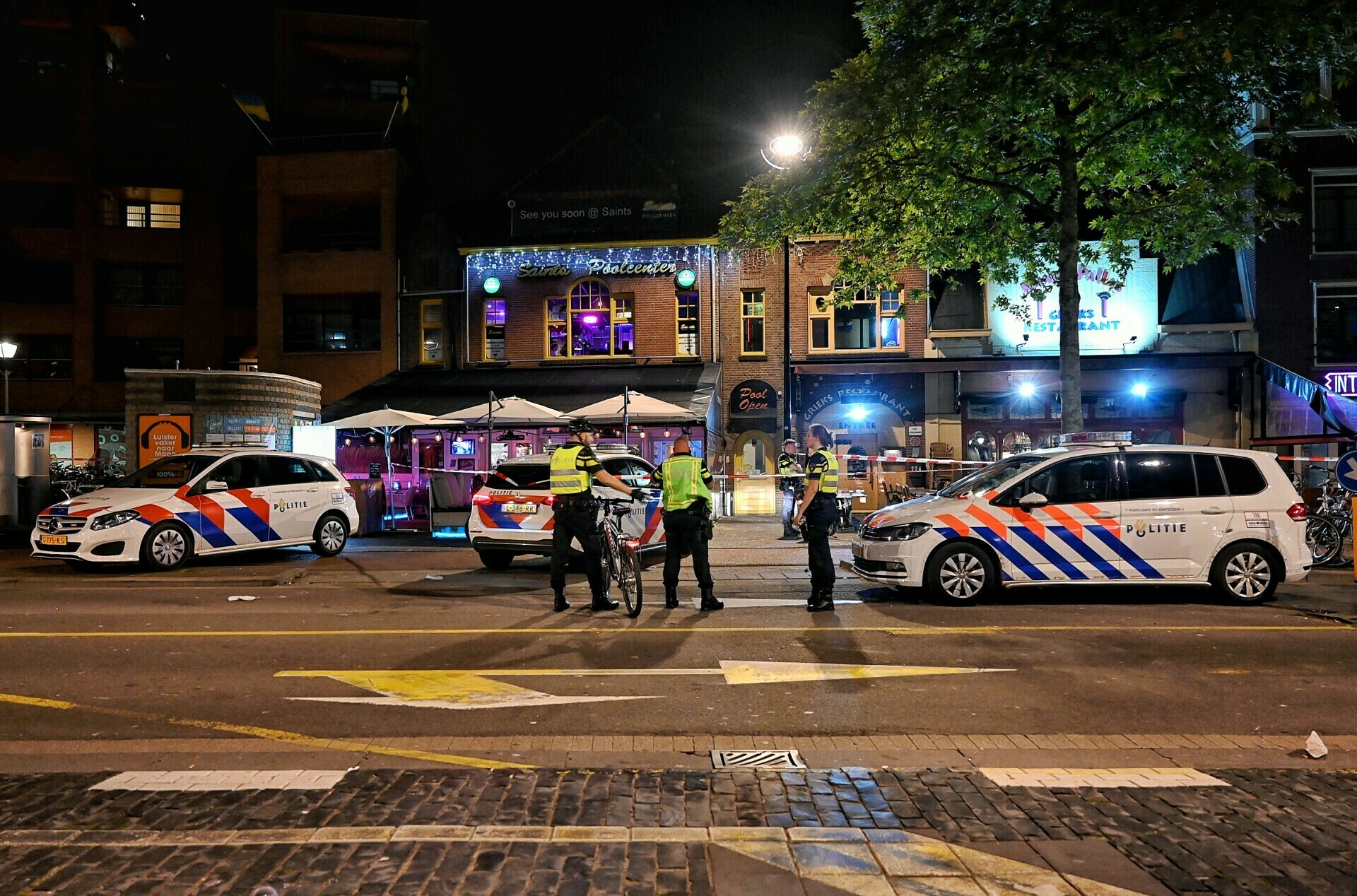 Verdachte Schietpartij Terras Tilburg Mogelijk In Buitenland - 112 ...