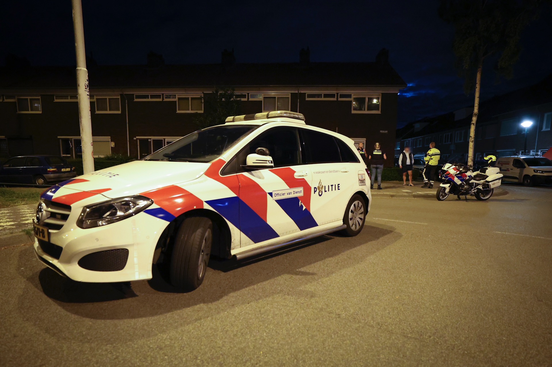 Man ontvoerd en beroofd van eigen auto in Eindhoven