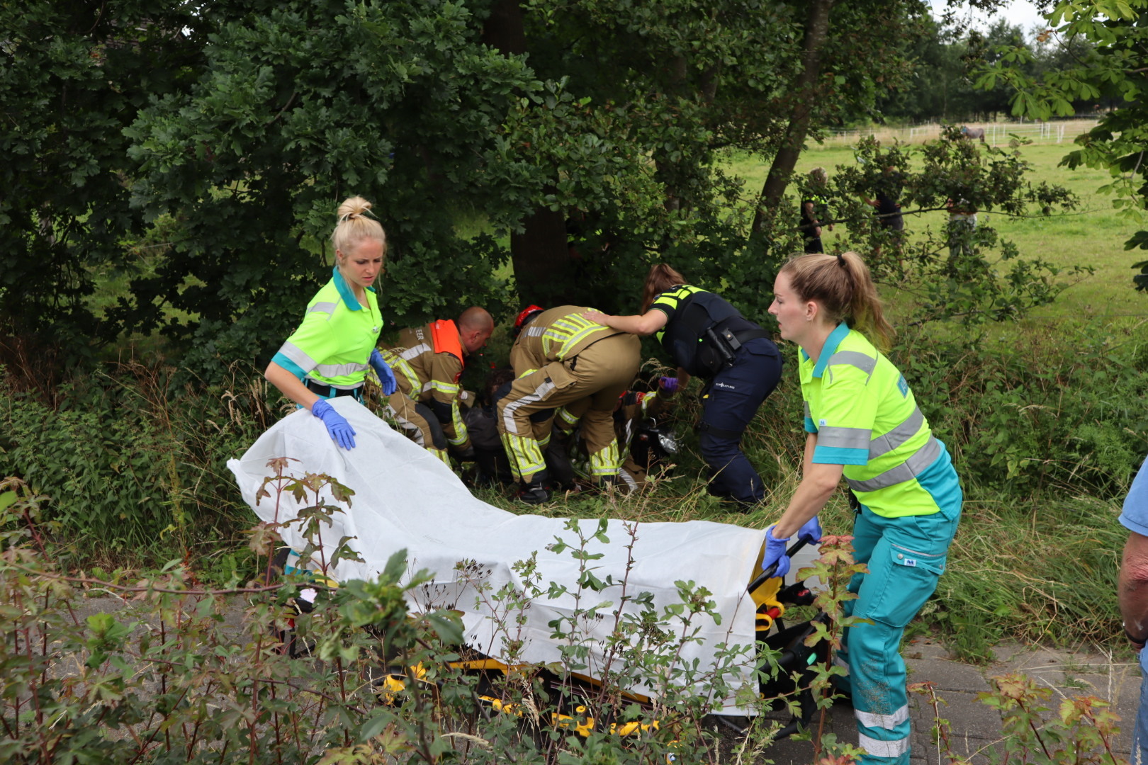Man raakt gewond na ongeluk met scootmobiel