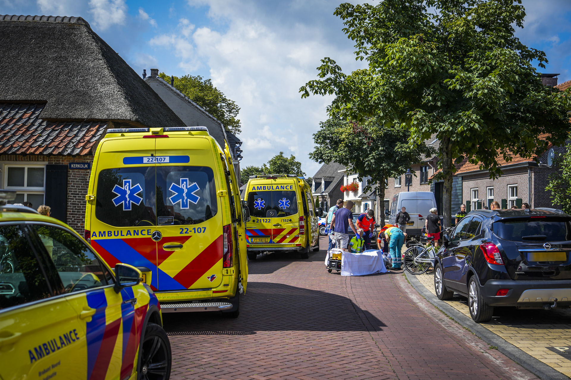 Fietser ernstig gewond na aanrijding