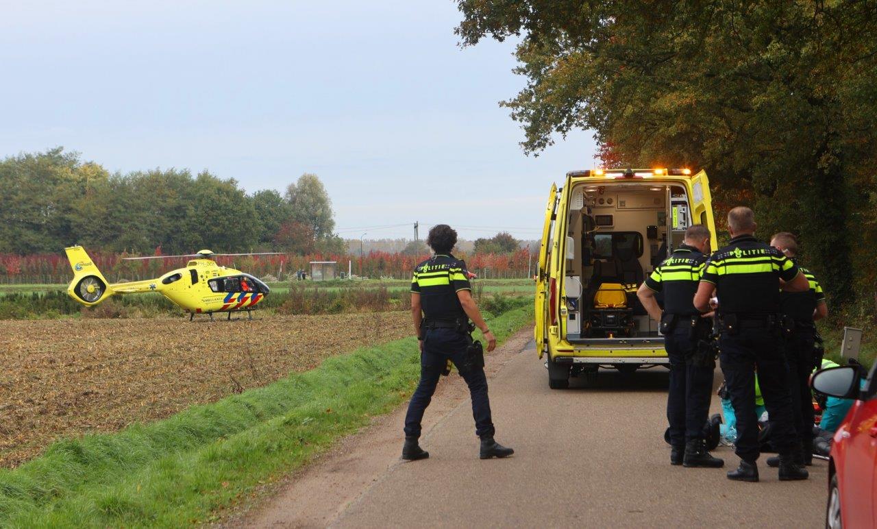 Ruiter zwaargewond en buiten bewustzijn na val op hol geslagen paard