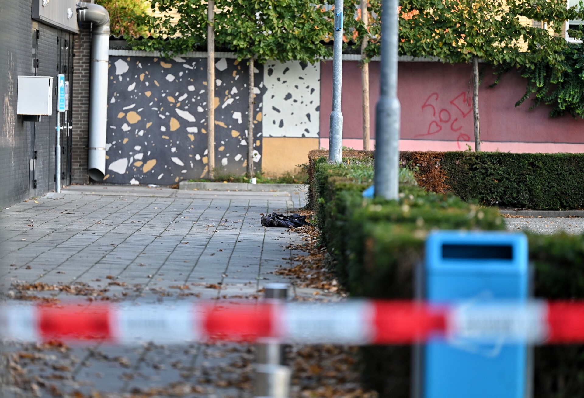 Explosief gevonden op parkeerplaats, EOD ter plaatse