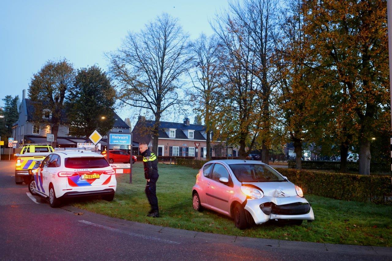 Beschonken bestuurder veroorzaakt ongeval op N65 Bij Helvoirt