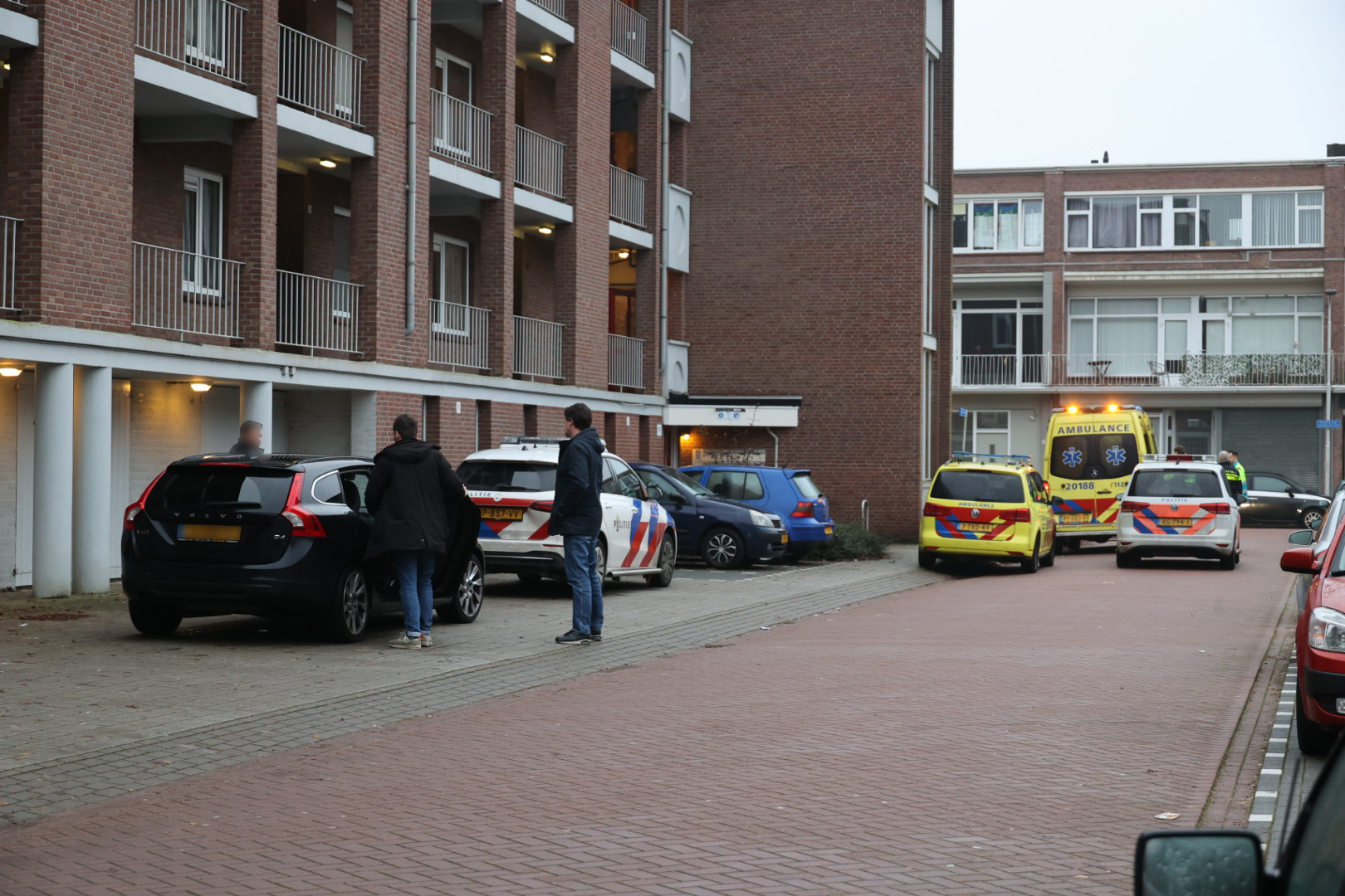 Slachtoffer Van Steekincident Zwaargewond Naar Het Ziekenhuis