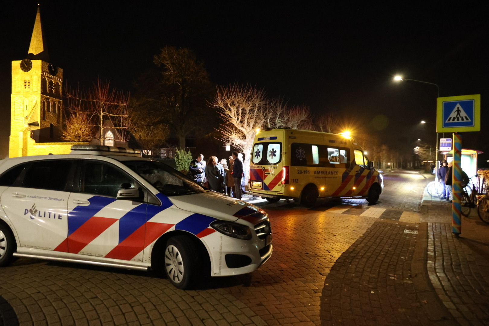 Automobilist rijdt door nadat hij voetganger heeft aangereden