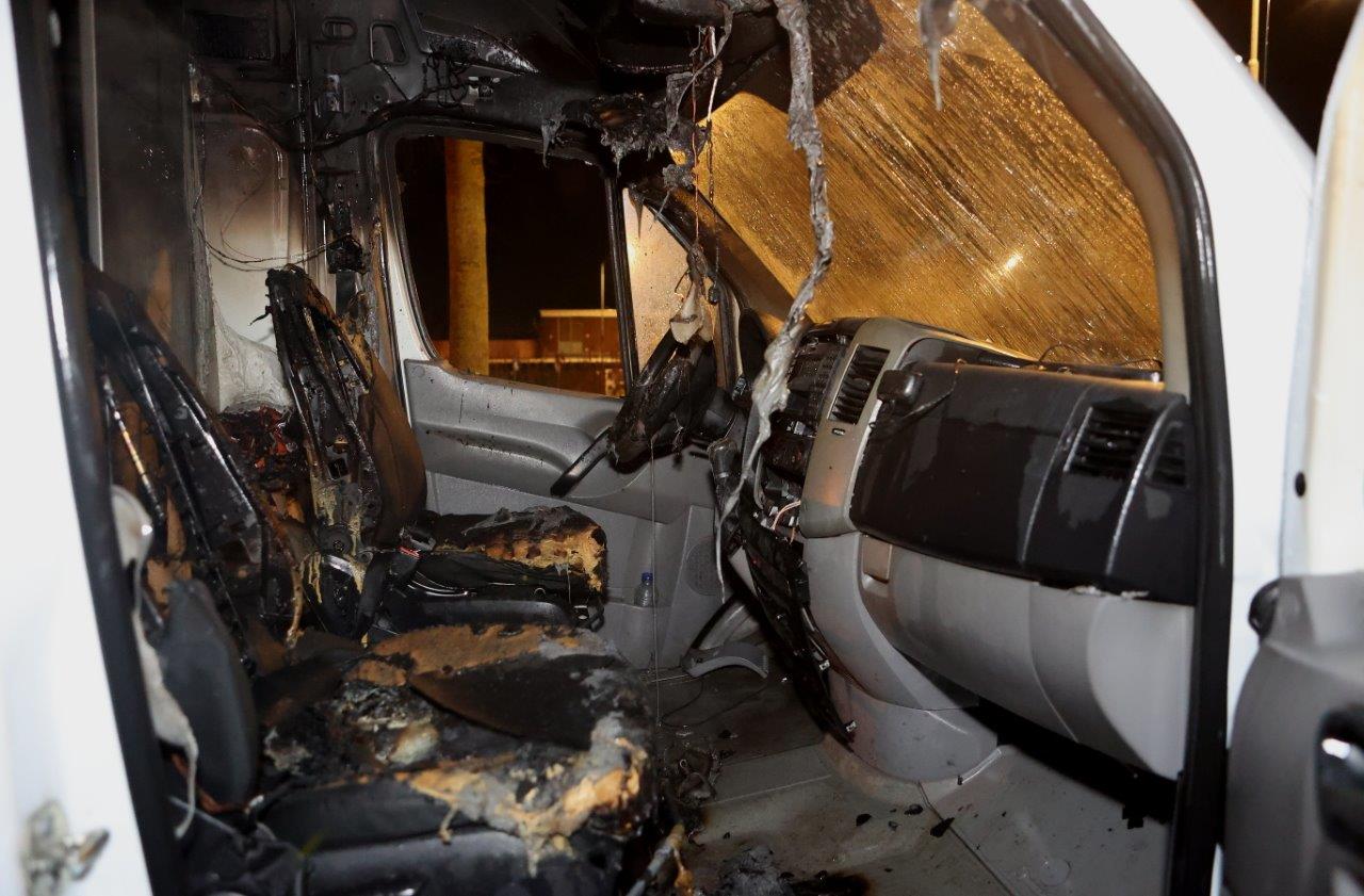 Twee voertuigen in brand gestoken in Den Bosch