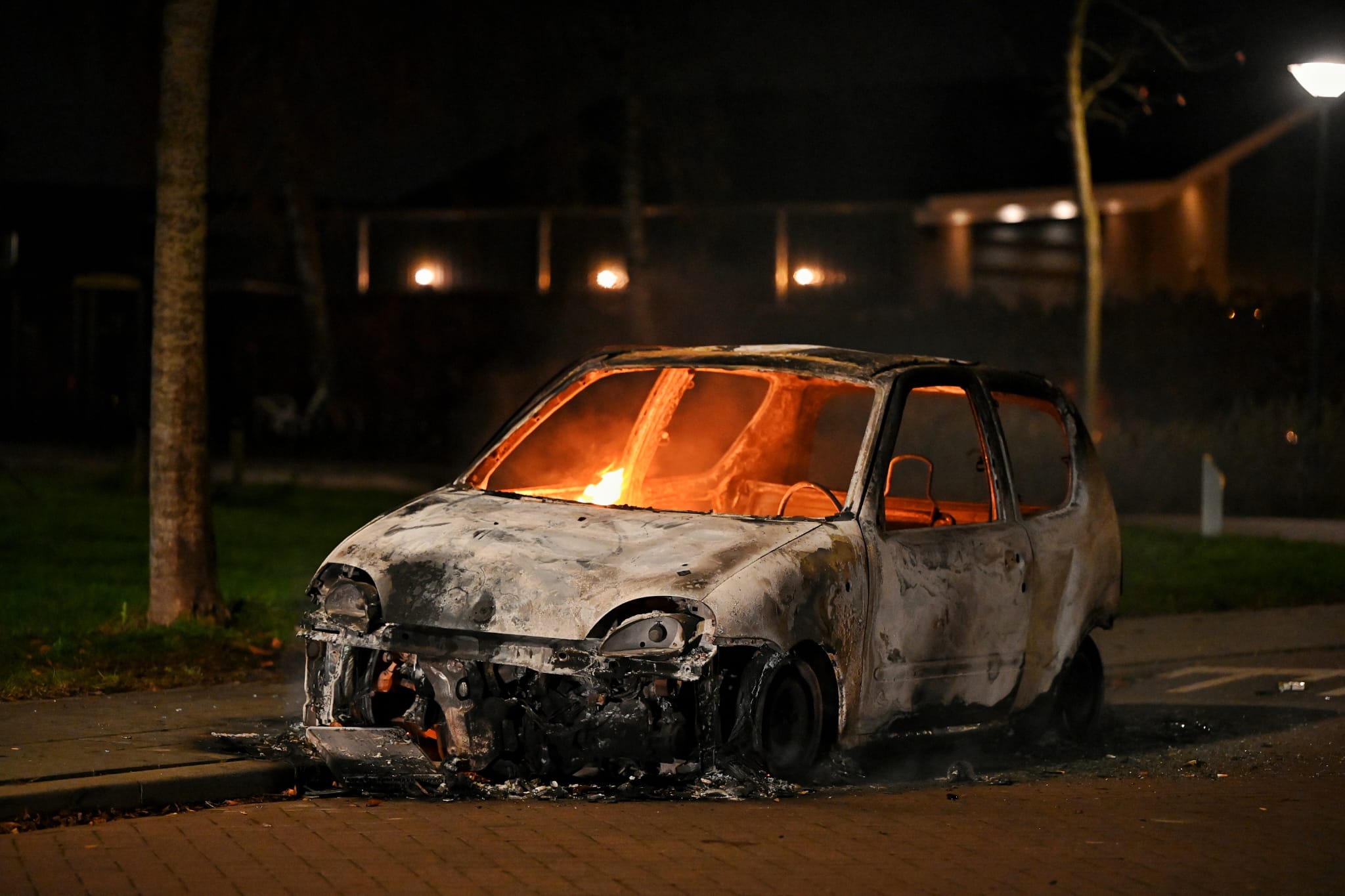 Eerste autobrand Veen 2022 is een feit