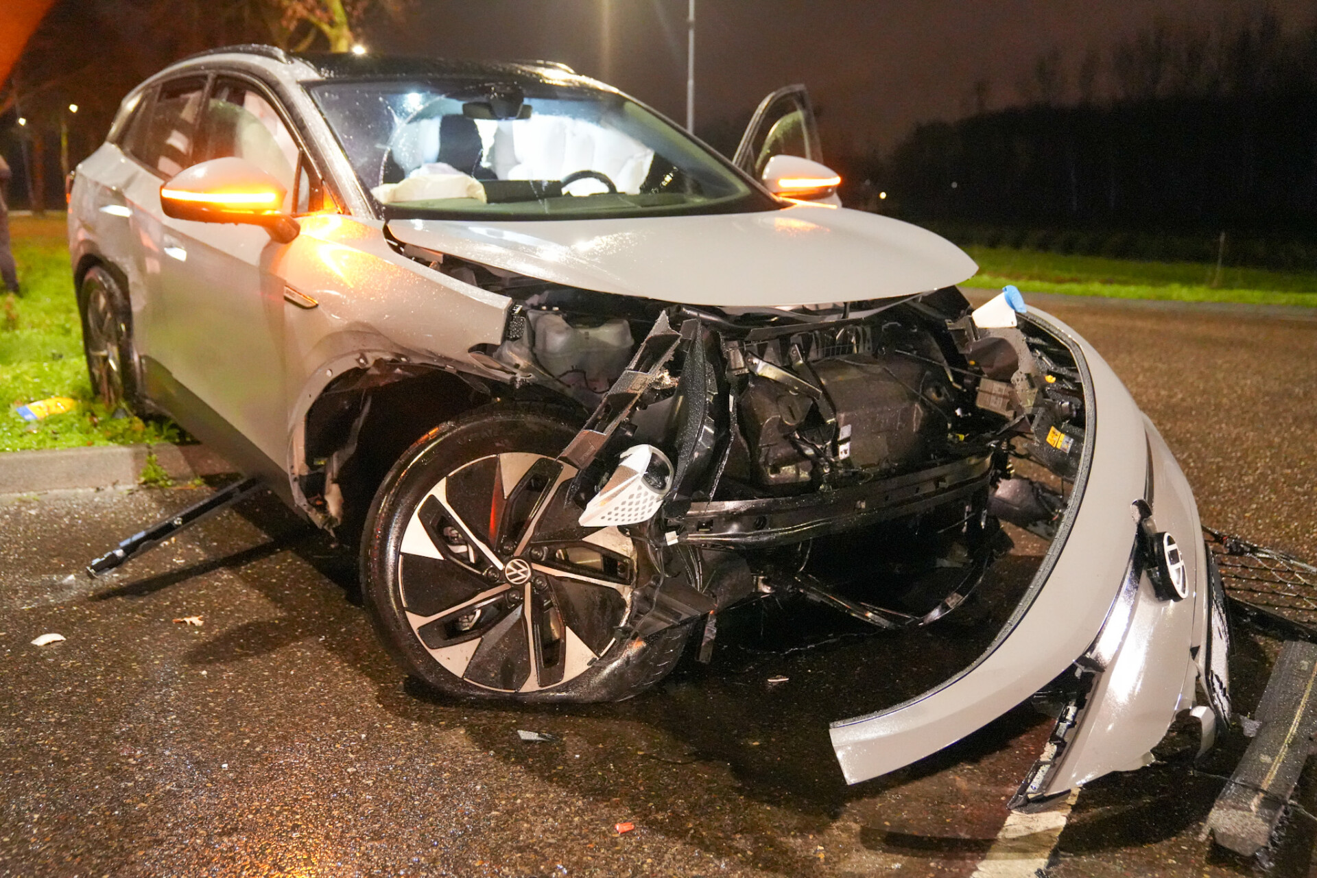 forse schade na ongeval op kruising