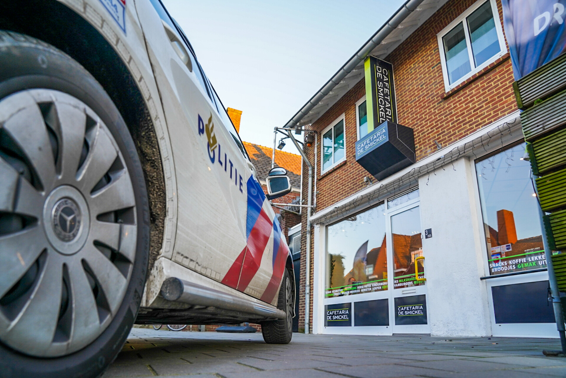 Overvaller bedreigt snackbar personeel