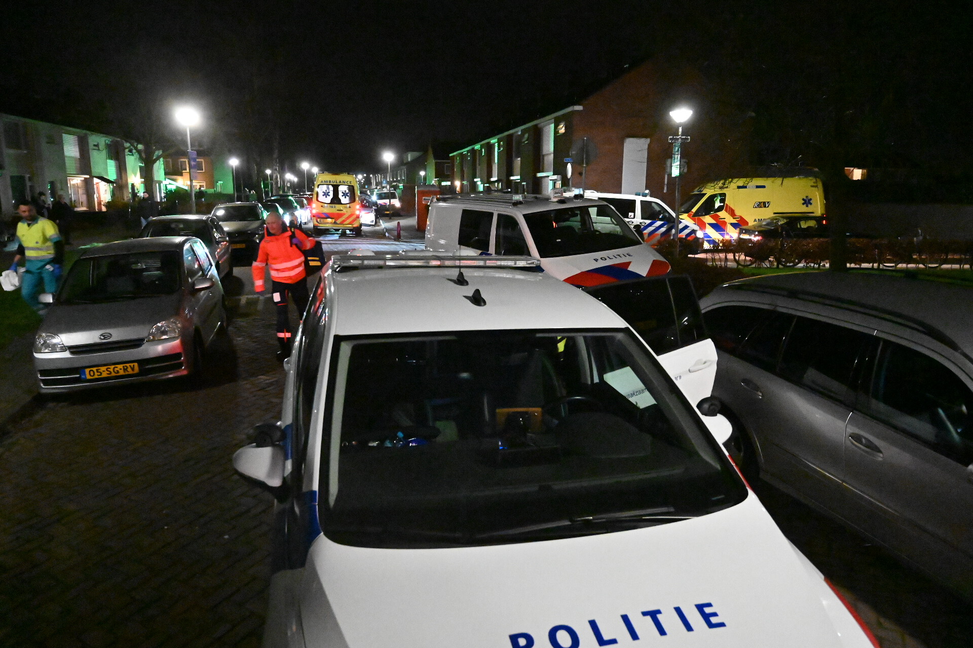 Twee zwaargewonden bij steekpartij, twee verdachten aangehouden