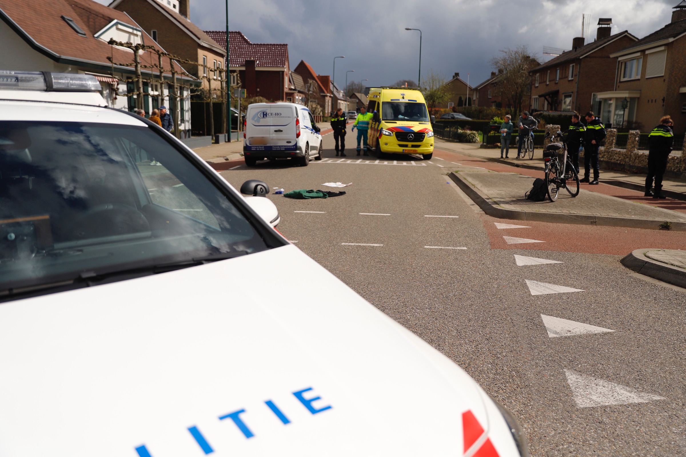 Fietser gewond na aanrijding met auto
