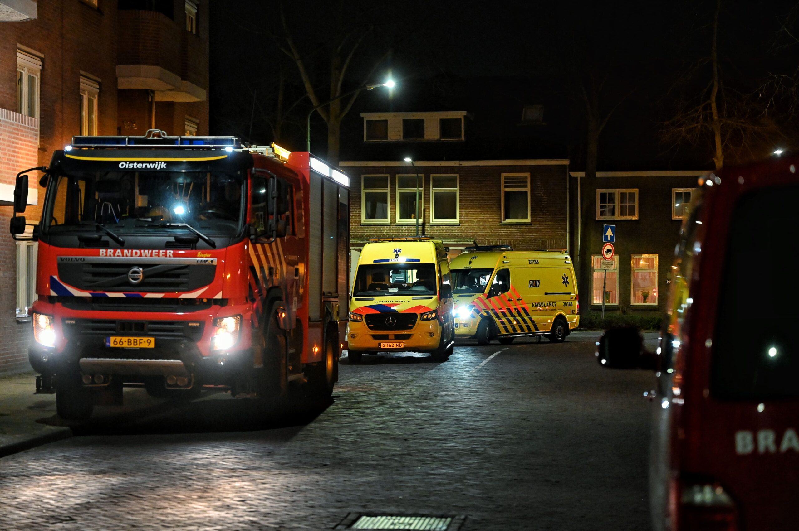 Meerdere mensen onwel door flinke concentratie koolmonoxide in woning