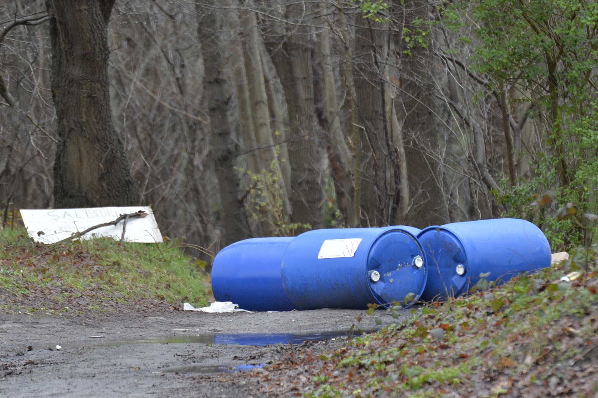 Vaten gedumpt in buitengebied Breda