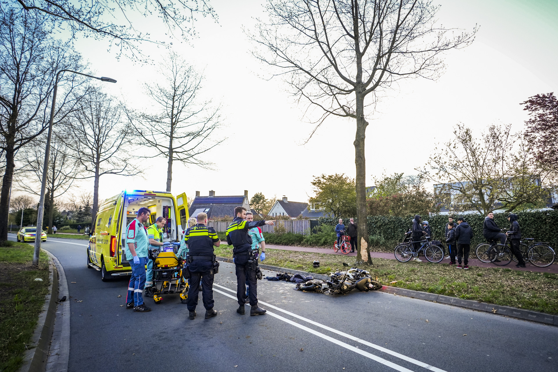 Motorrijder Ernstig Gewond Bij Botsing Tegen Boom - 112Brabant