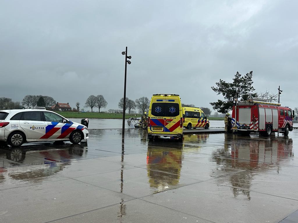 Twee personen onwel geworden op boot
