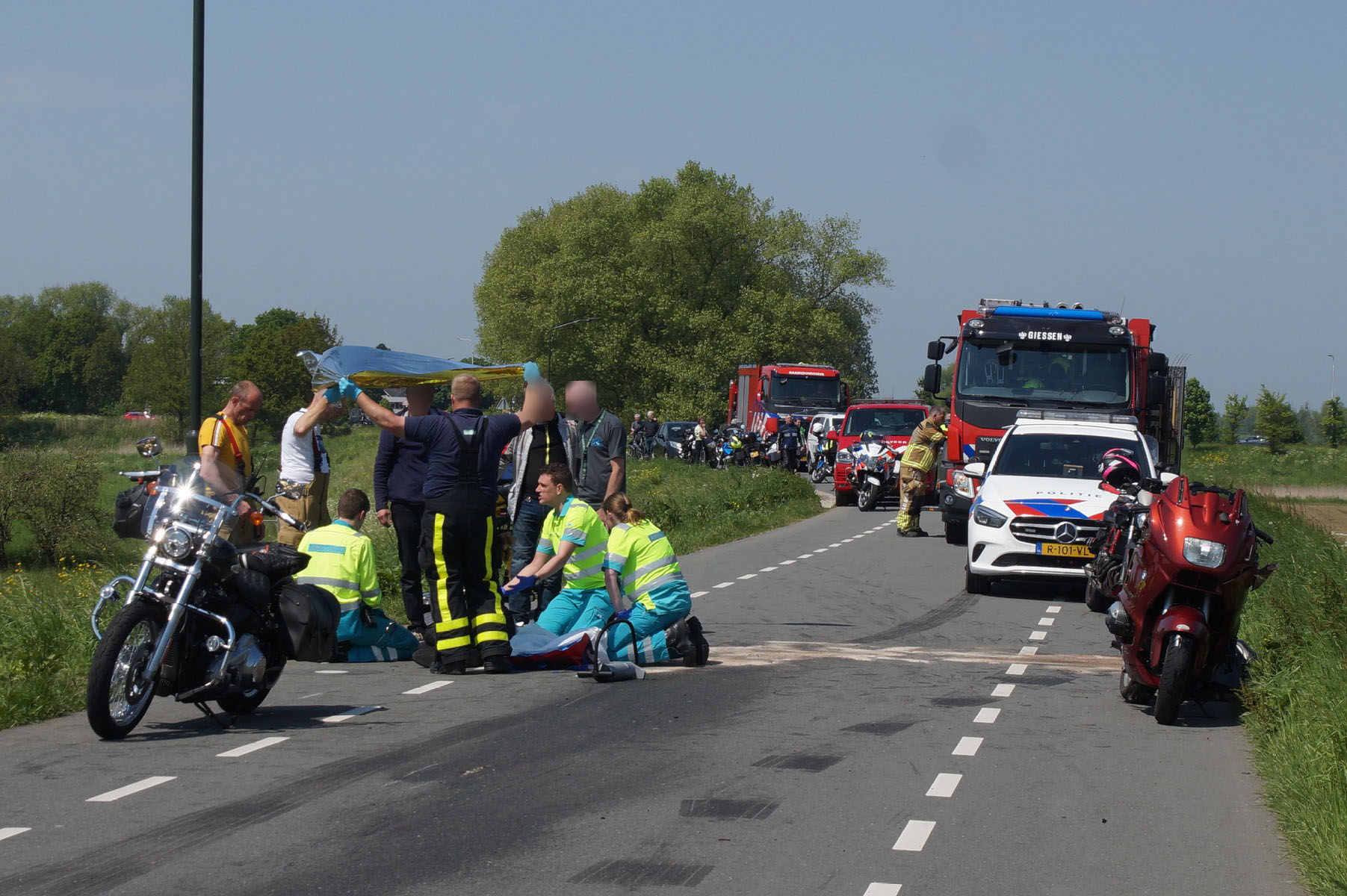 Twee Motorrijders Zwaargewond Door Ongeval - 112Brabant