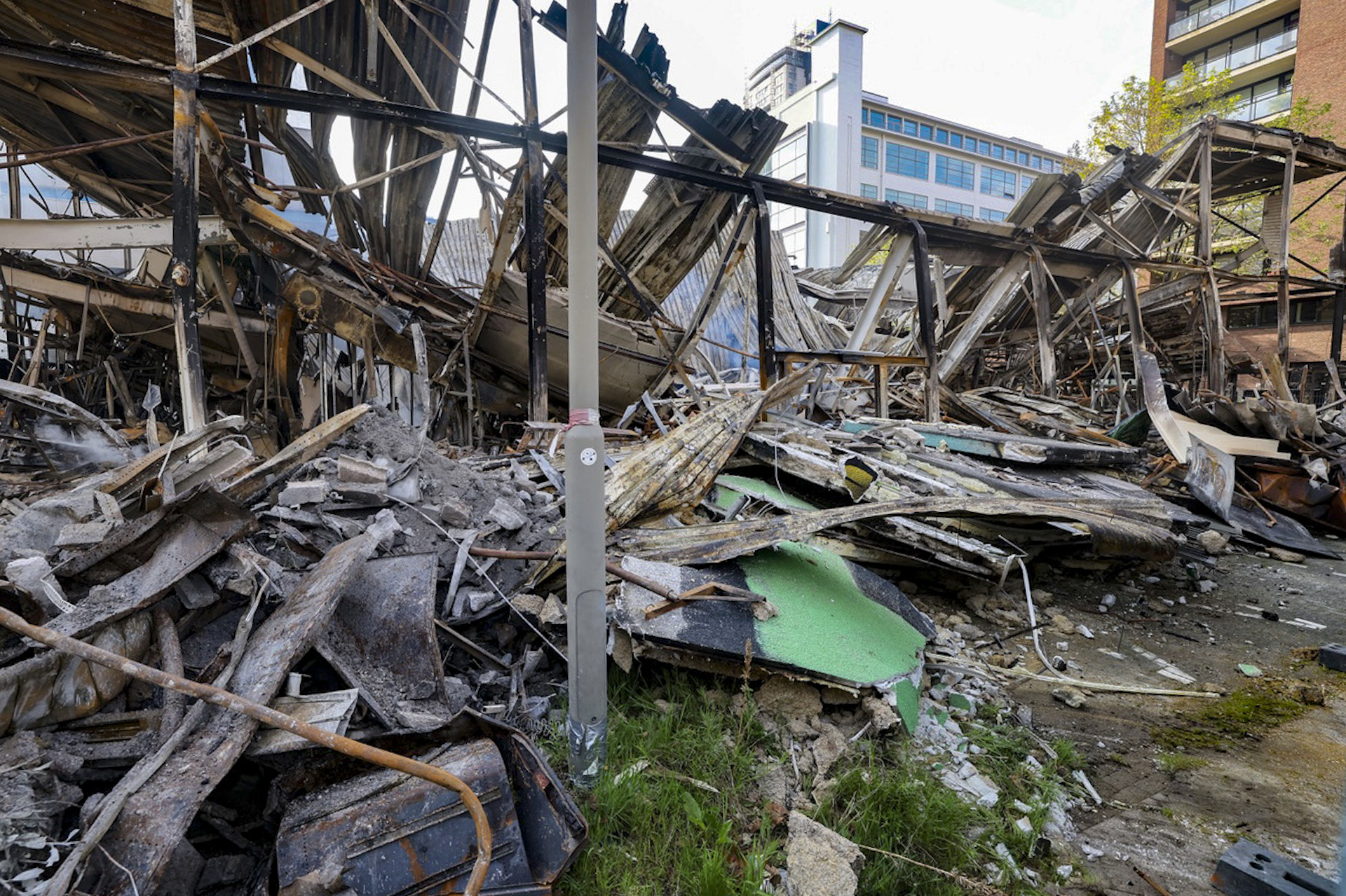 DAY AFTER: Grote brand Eindhoven