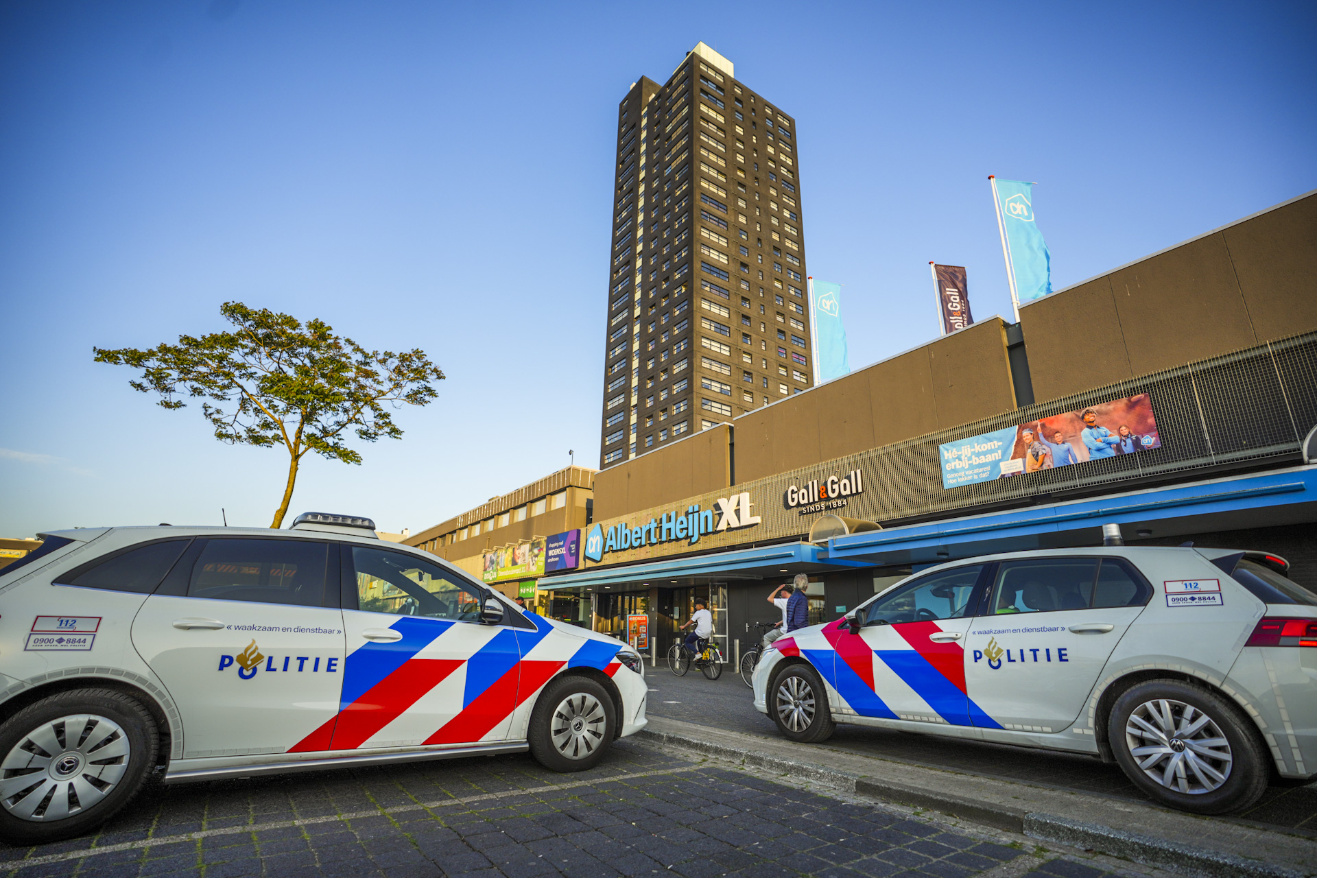 Twee overvallen binnen vijftien minuten, vermoedelijk door dezelfde dader