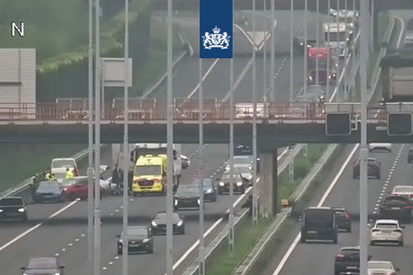 Verkeersruzie waarschijnlijk de oorzaak van ongeval, motorrijder zwaargewond geraakt