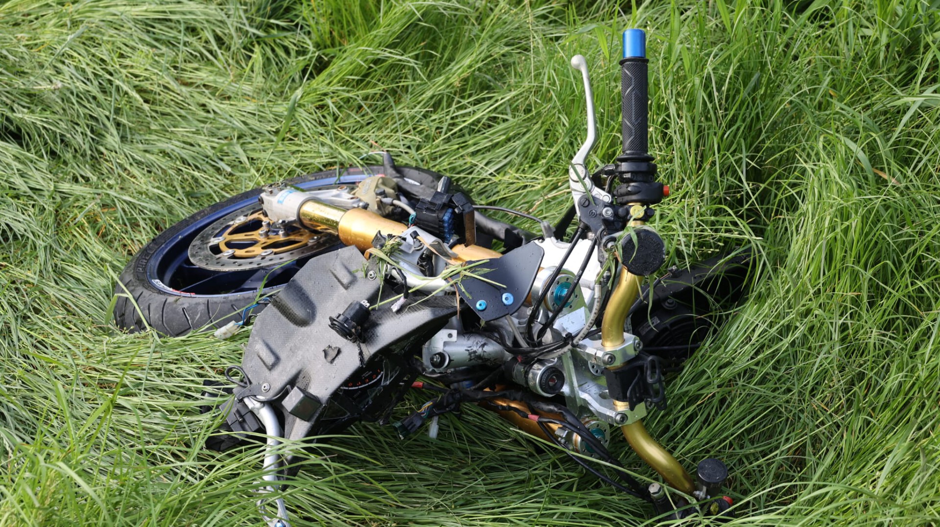 Motorrijder omgekomen bij eenzijdig ongeval