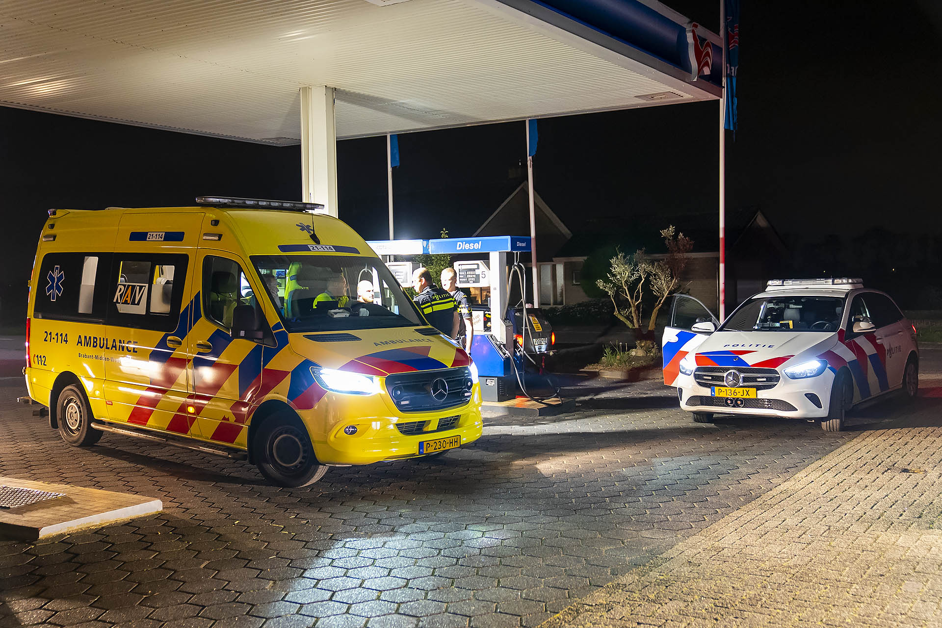 Gewonden nadat geparkeerde auto werd beschoten