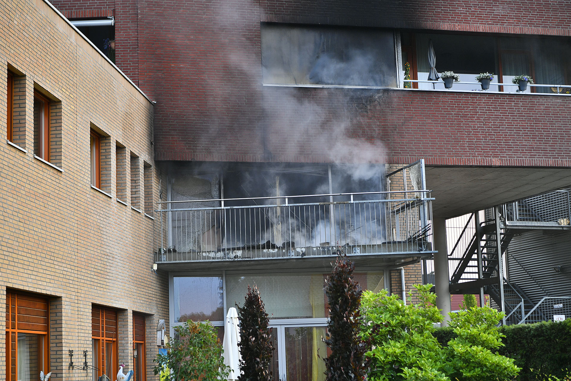 Brand in zorgcentrum: appartementen ontruimd