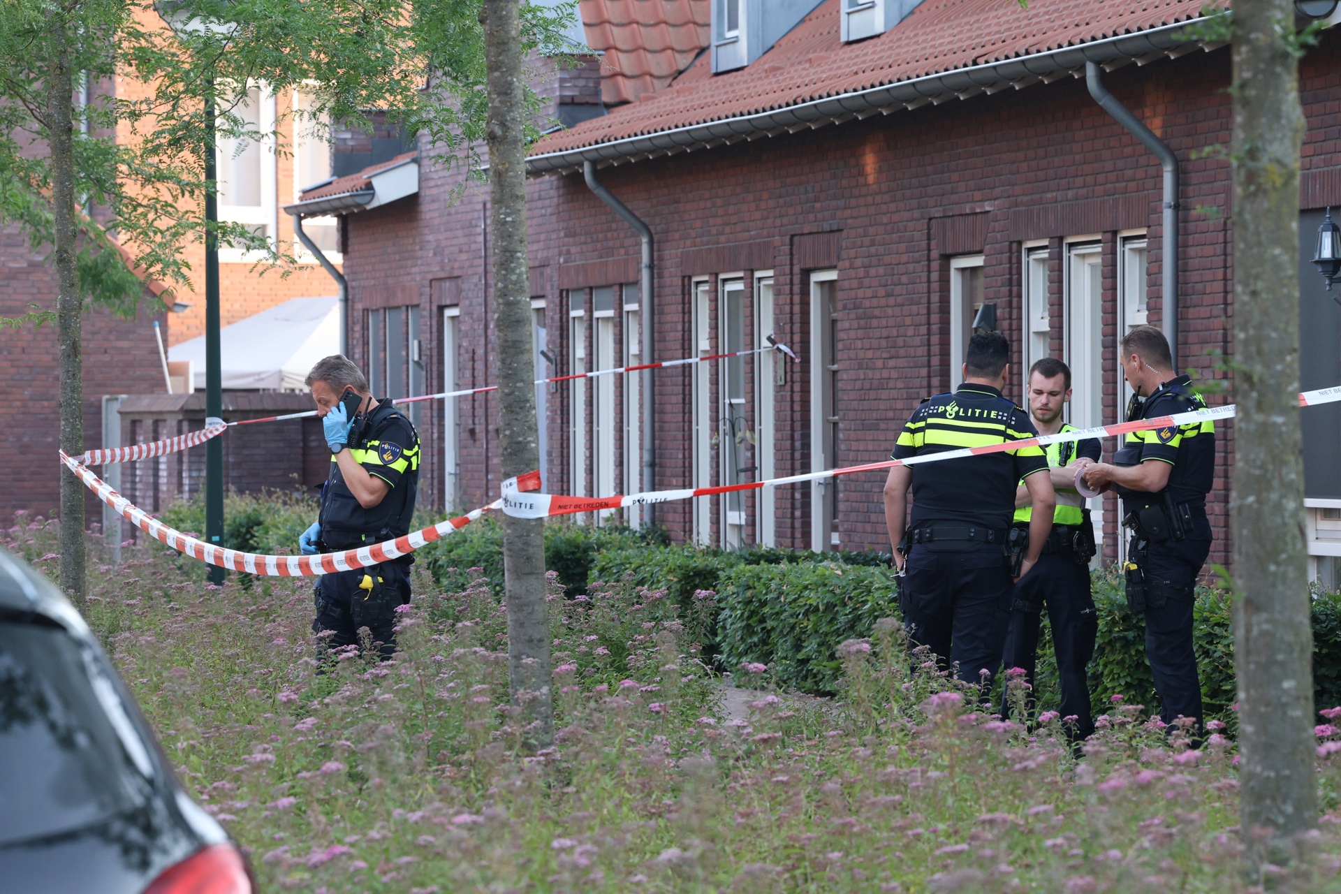 Man ernstig gewond na steekpartij in woning