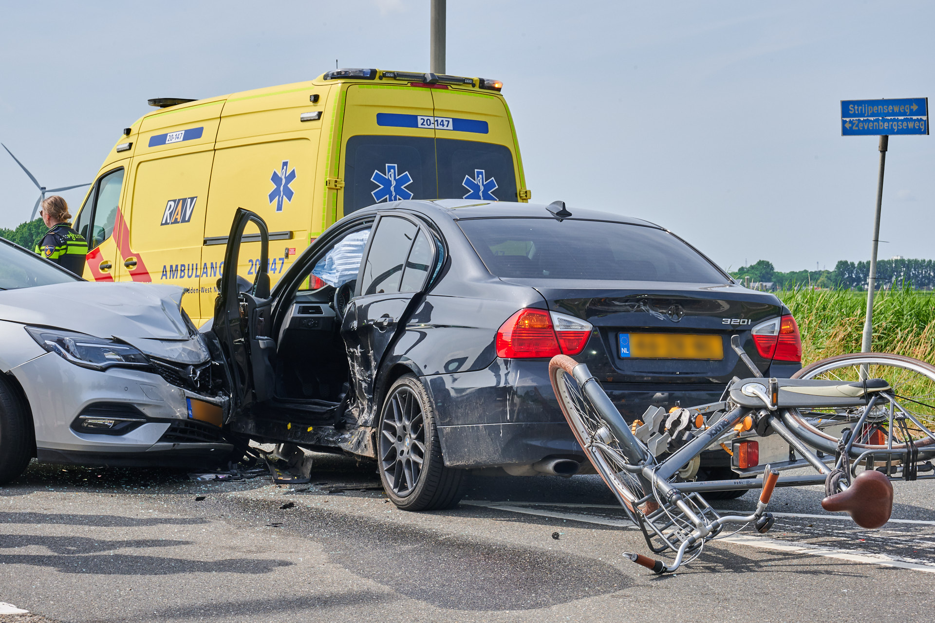 Gewonde bij botsing tussen twee auto’s