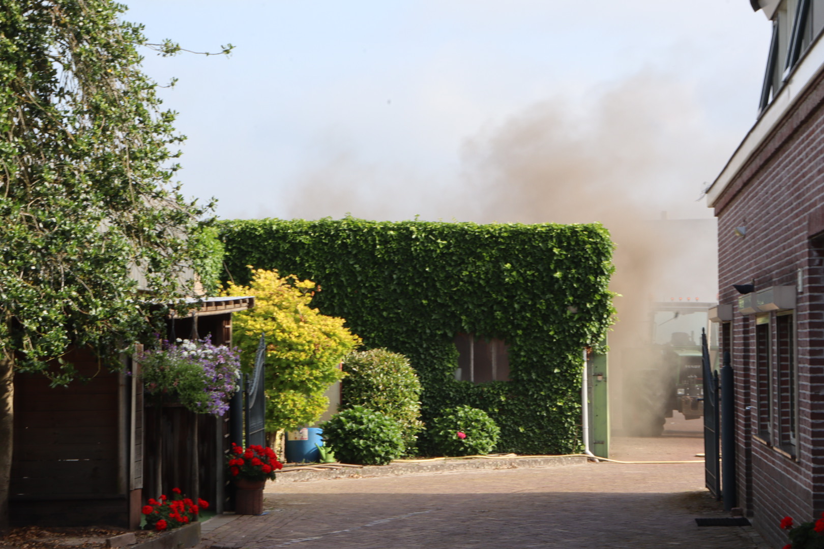 Veel schade na schuurbrand