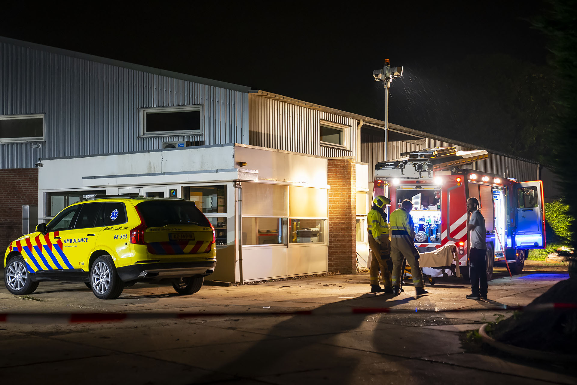 Man in kritieke toestand na incident bij compostbedrijf