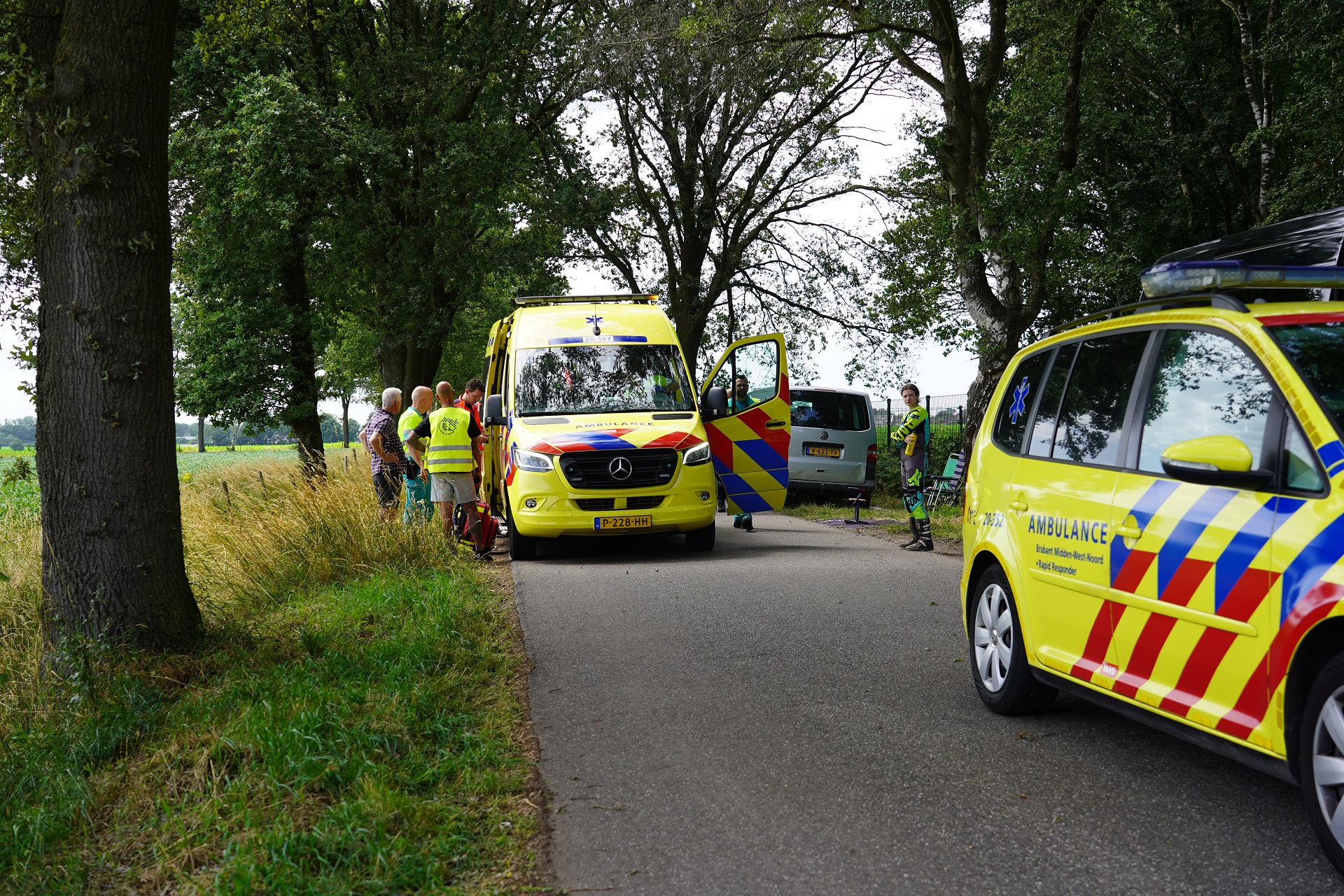 Motorcrosser ernstig gewond na val