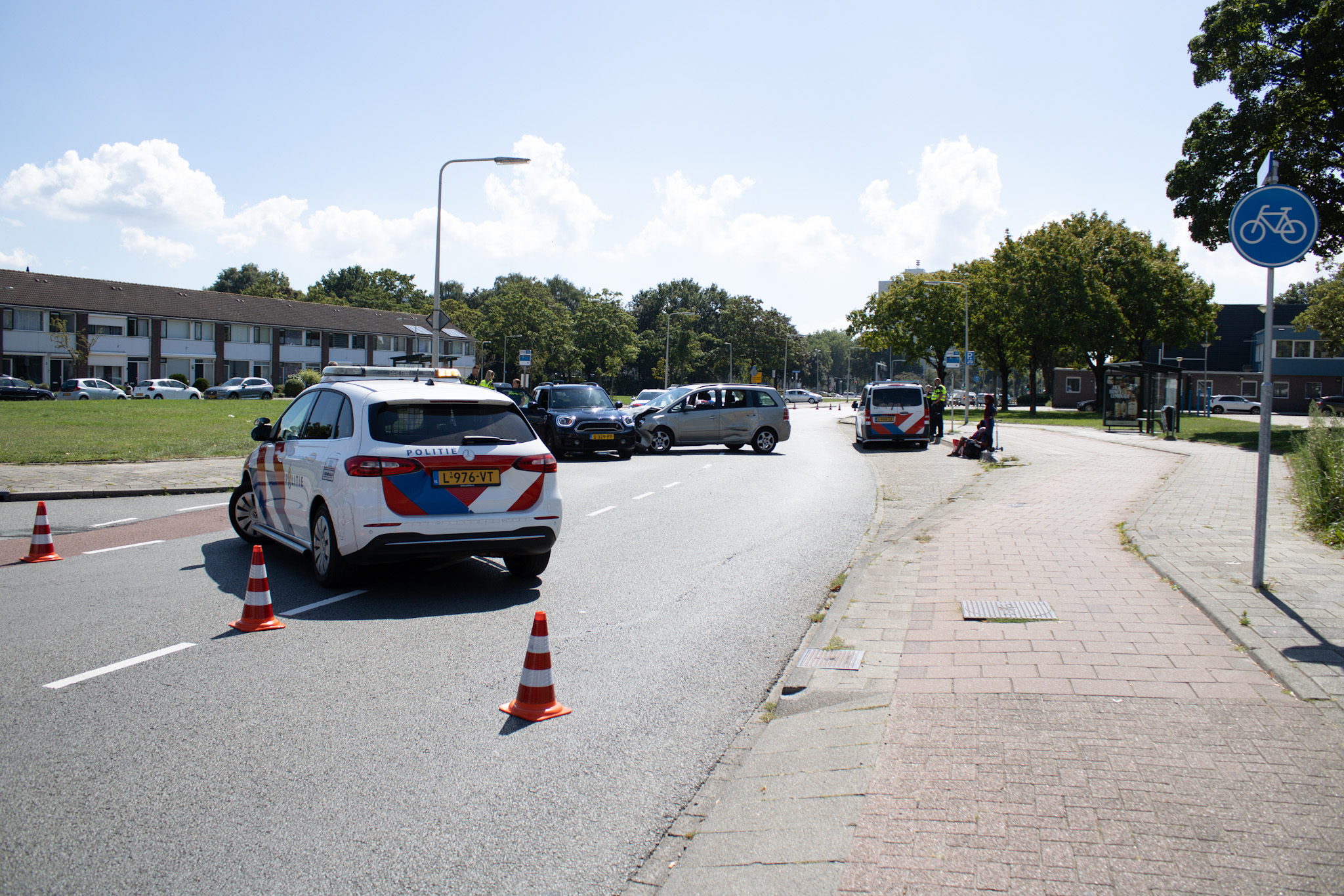 Politiebus betrokken bij ongeval, geen gewonden