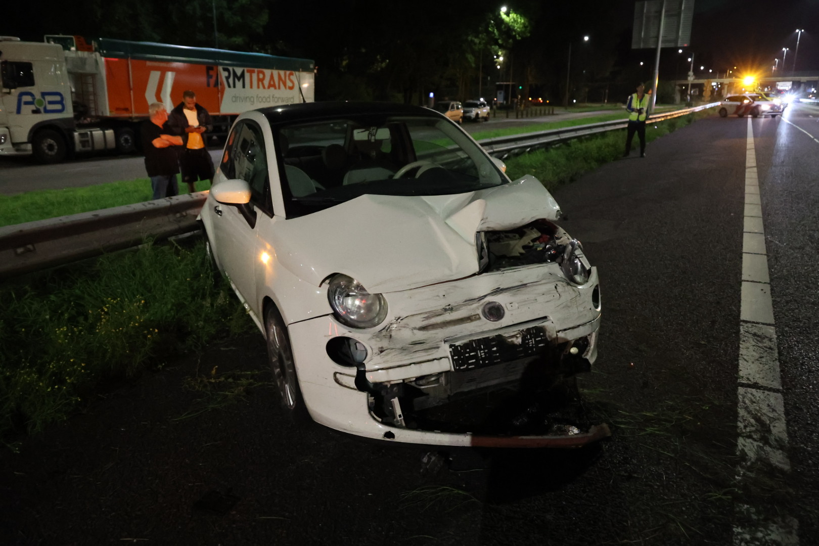 Vrouw veroorzaakt na ‘paar’ wijntjes ongeval op snelweg
