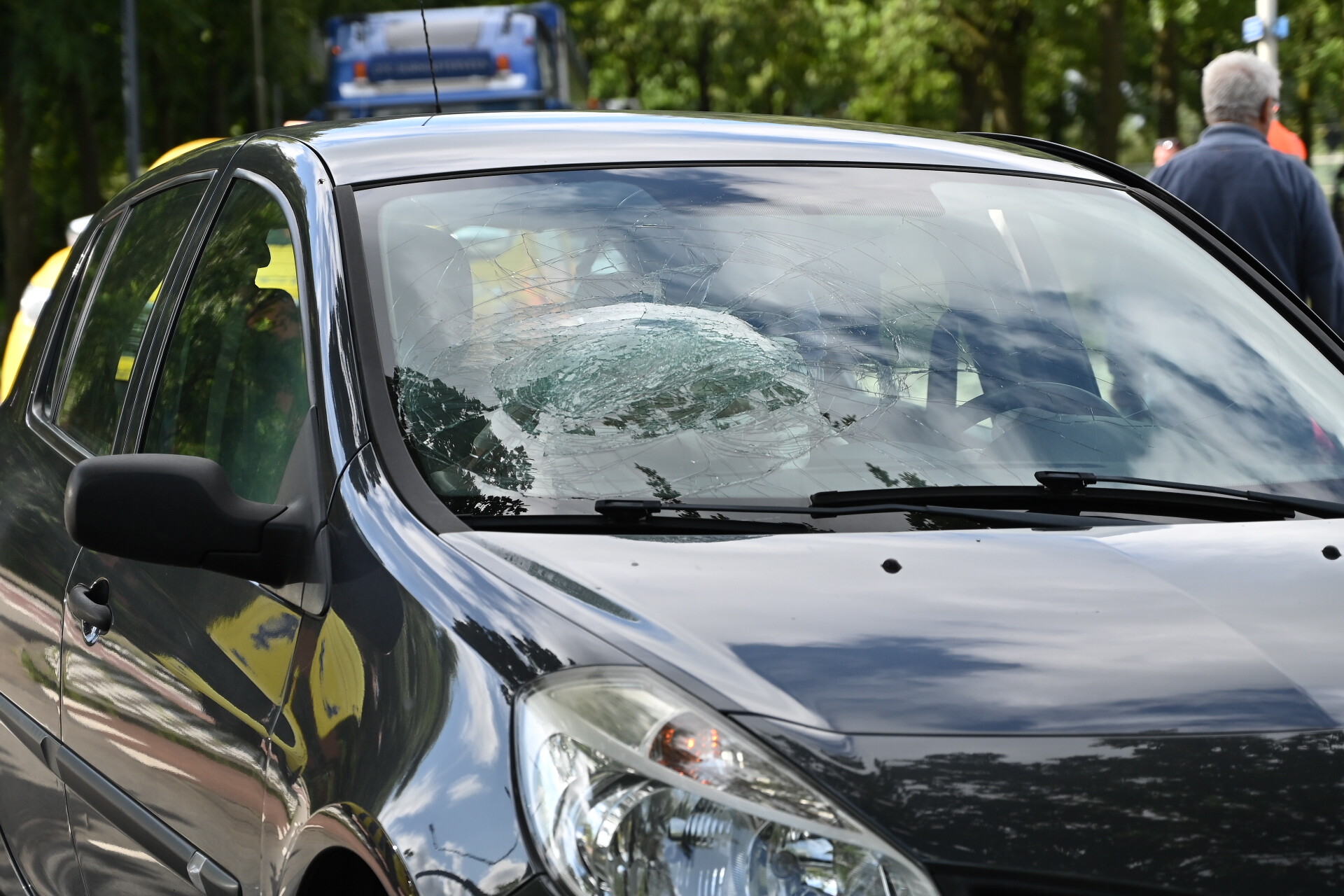 Fietsster raakt gewond na aanrijding met auto