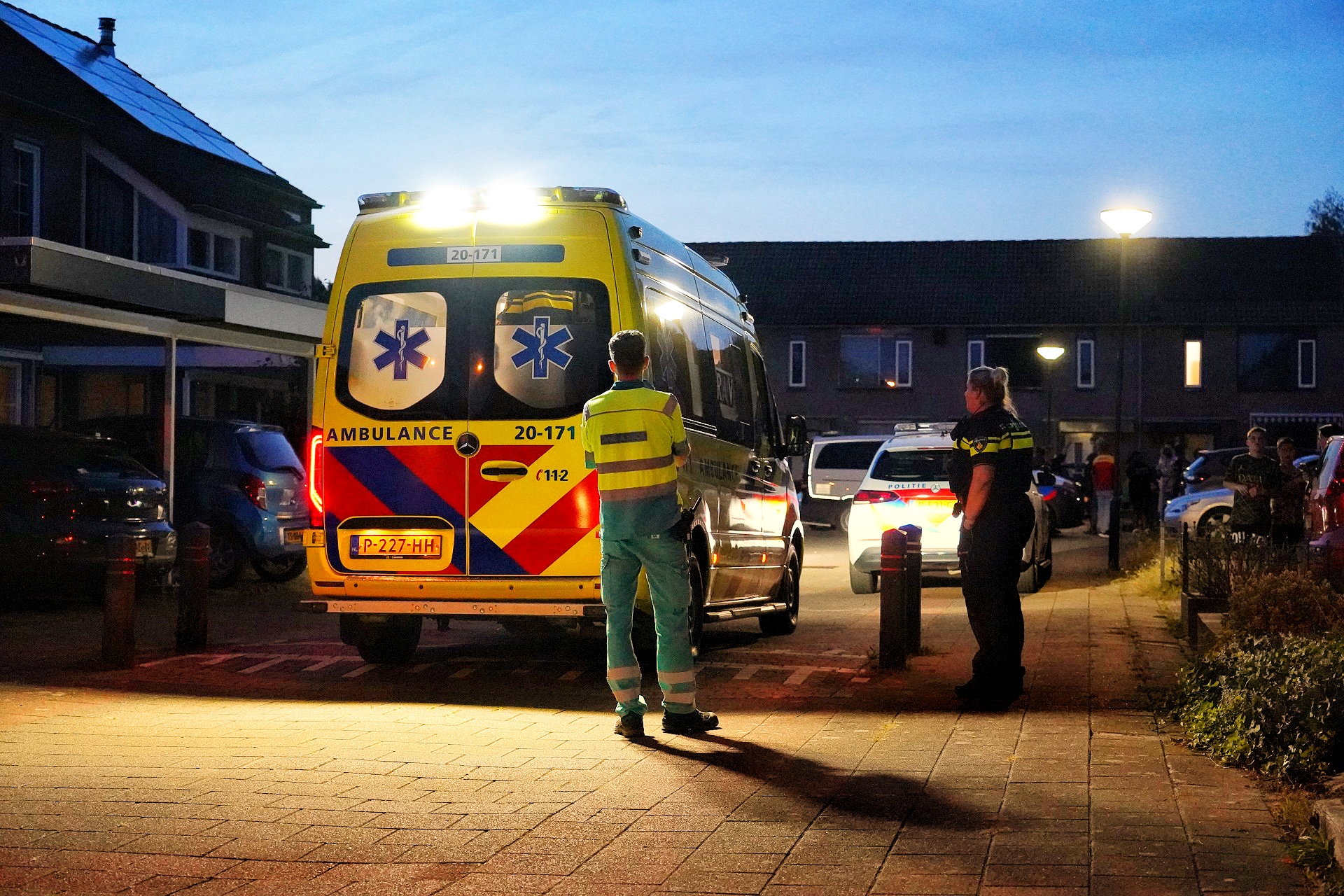 Politie zoekt verdachte in Supermanshirt na geweldsincident