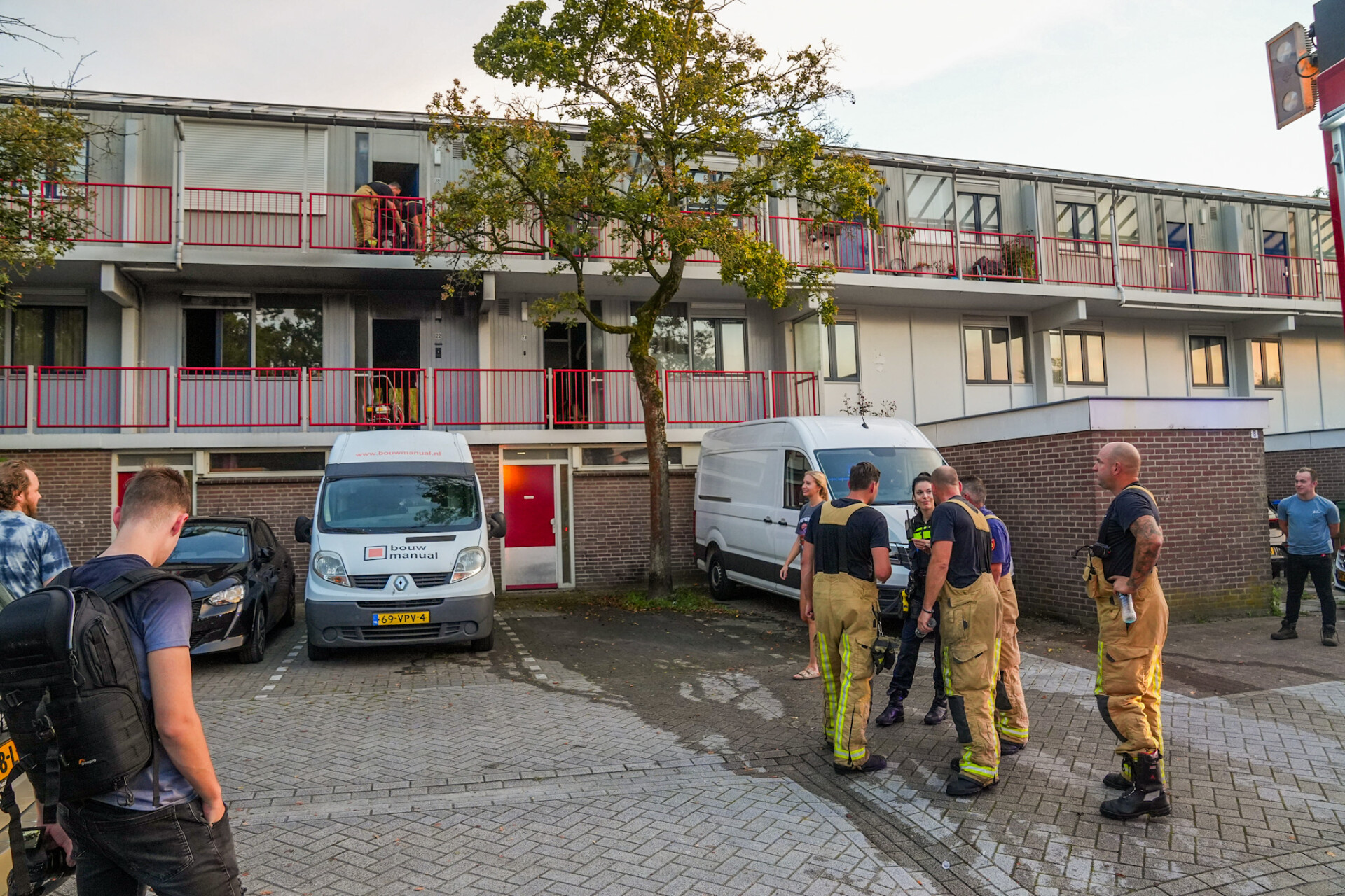 Brand In Appartement, Politie Onderzoekt Mogelijke Brandstichting ...