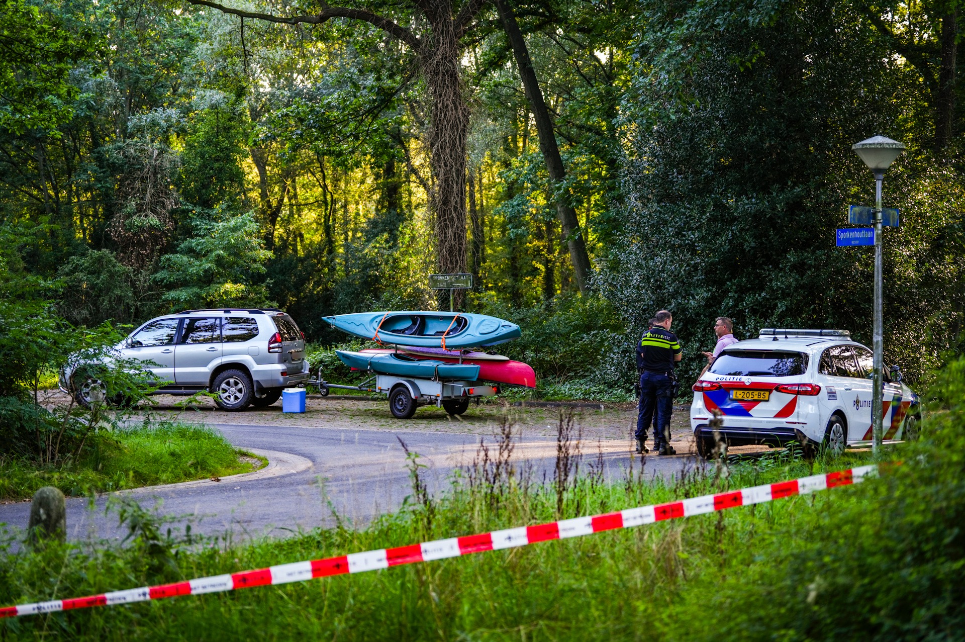 Verdachte diefstal terreinwagen met twee kinderen aangehouden