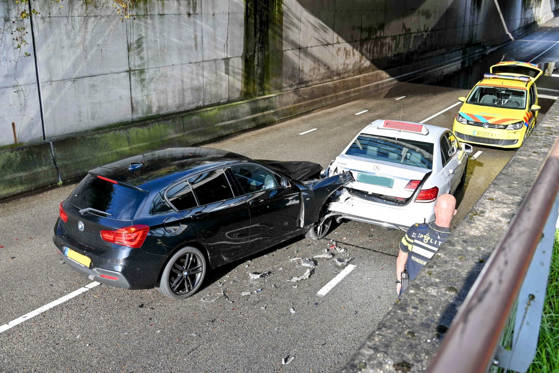 Water in tunnelbak zorgt voor ongeval