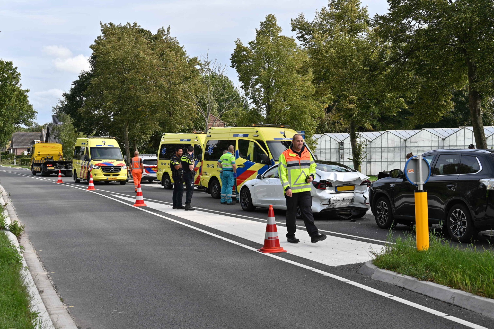 Drie gewonden na kop-staart botsing