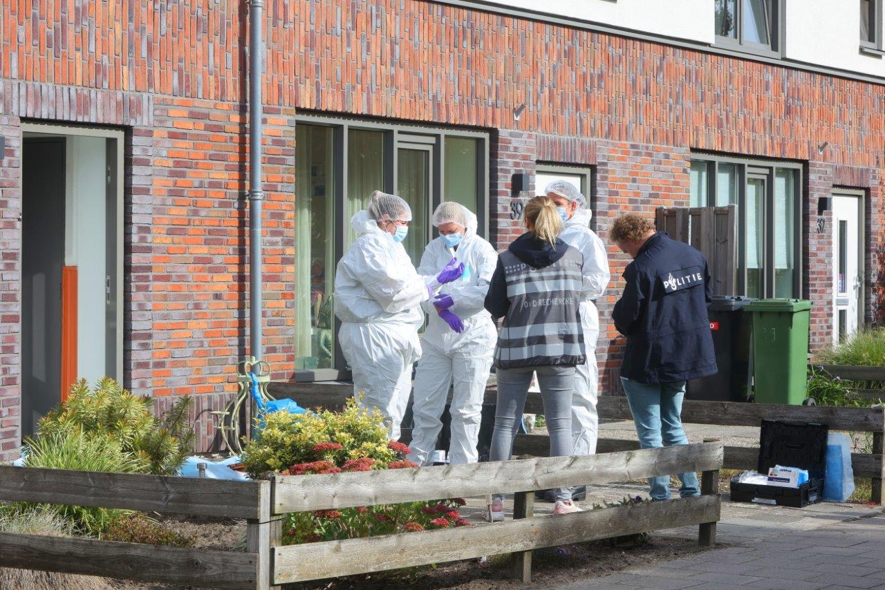 Dode vrouw gevonden in woning, haar man opgepakt