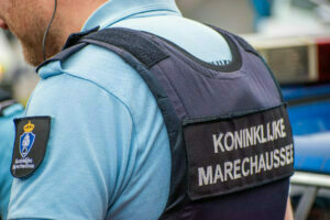 Politie en Koninklijke Marechaussee delen 111 boetes uit tijdens MONO-actie