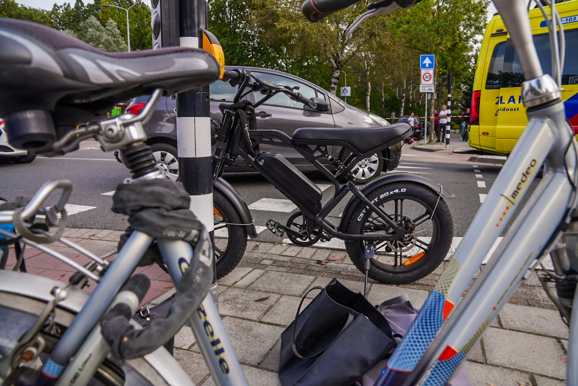 Ernstige aanrijding met fatbike: twee scholieren gewond