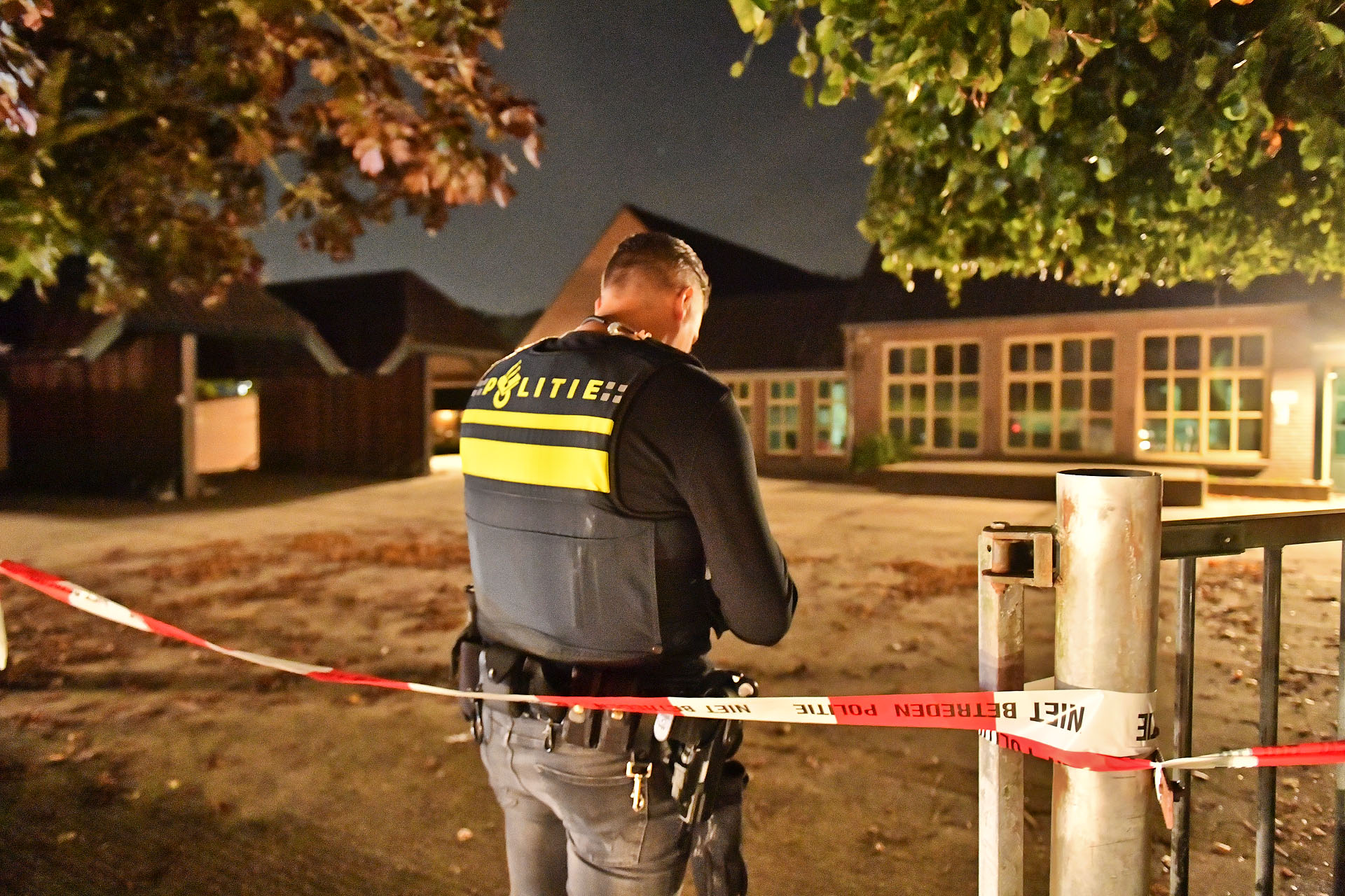 Gewonde na steekpartij op schoolplein