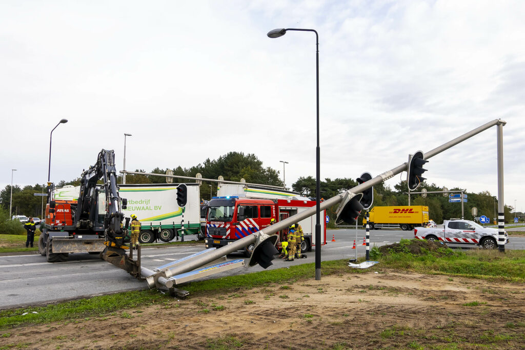 Grote Ravage Na Botsing Tussen Vrachtwagens - 112Brabant