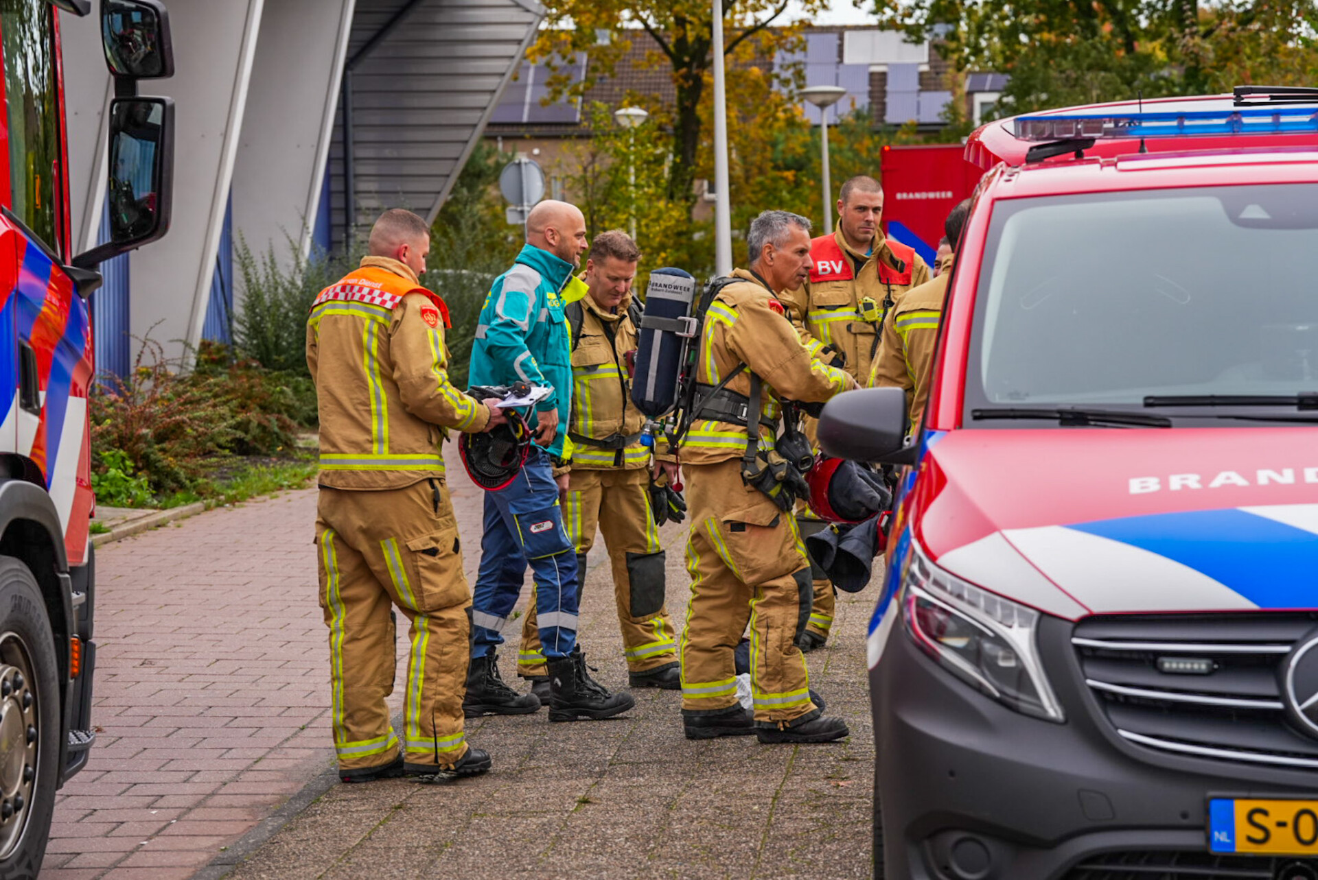 Zwembad ontruimd vanwege rook, 250 badgasten opgevangen in sporthal