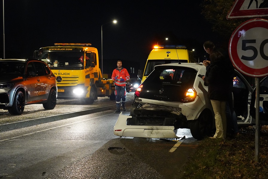 Kilometers lange file na kop-staart botsing
